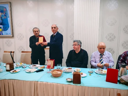 OKULUMUZUN DEĞERLİ AKADEMİSYENLERİ İFTAR PROGRAMINDA BULUŞTU